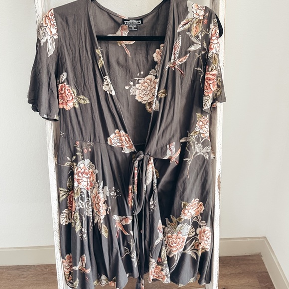 ANGIE Tie Dress - Picture 1 of 1